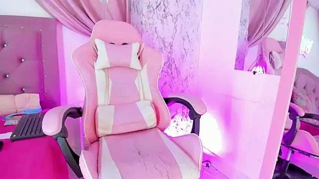 Sarayy_Sweet's Webcam Show