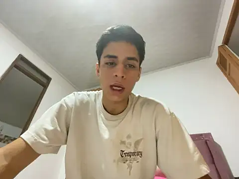 Max_TheHorseDick Adlı Modelin Web Kamerası Şovu