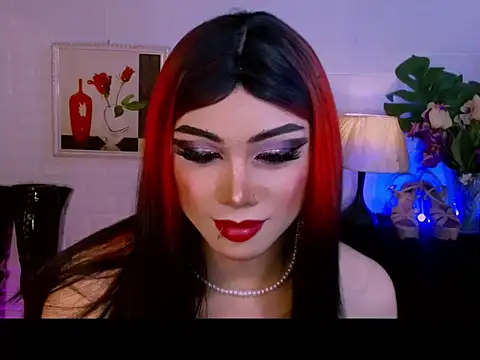 Hugecock_shantall's Webcam Show