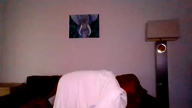 BigTitBarbie68's Webcam Show