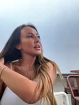 AmiraaLuxe's Webcam Show