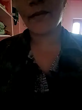 megha_143's Live Sex Cam Show