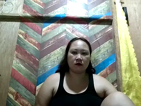 prettywetmom88's Webcam Show
