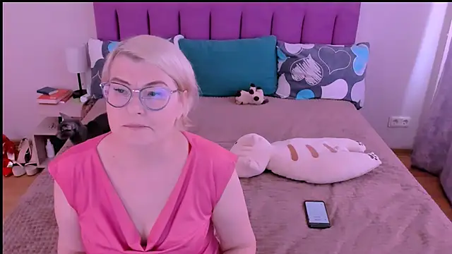 sabrinamacmarren's Webcam Show