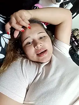 Bichota_25's Webcam Show