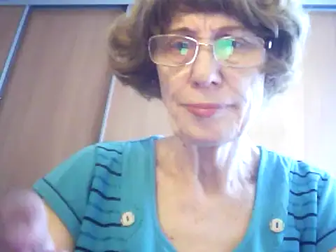 Anna7223's Webcam Show