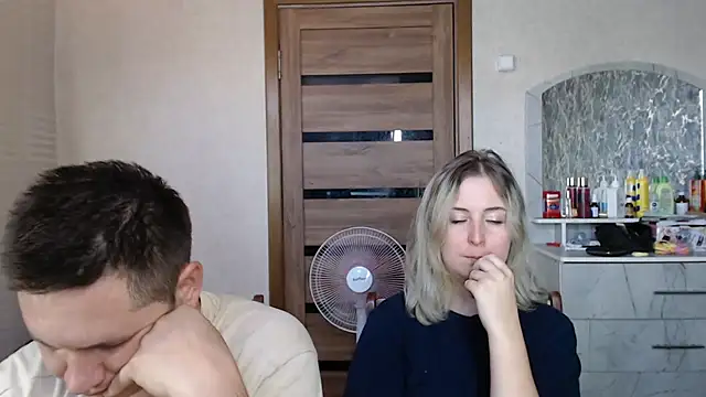 Kristy-Max's Webcam Show