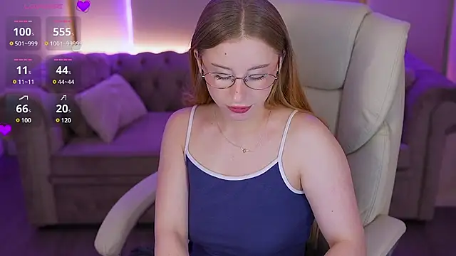 SilverrMoon's Webcam Show
