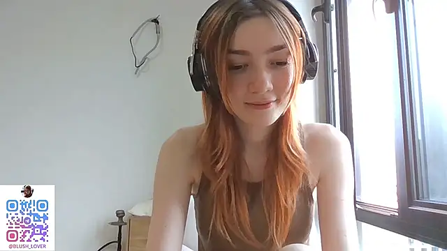 RedheadMisty's Webcam Show