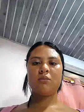 sexy-latin10's Webcam Show