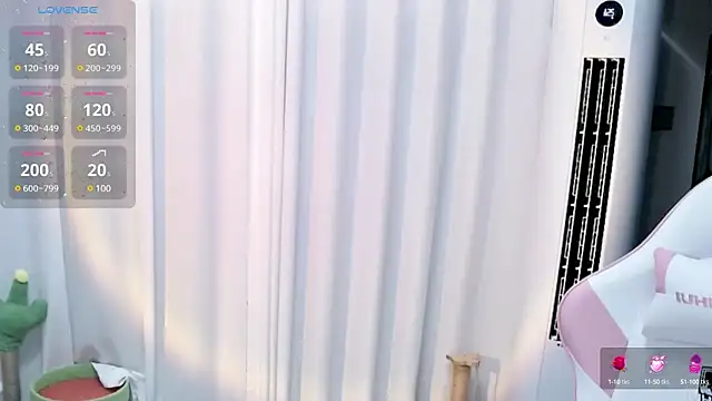 taozi-2025's Webcam Show