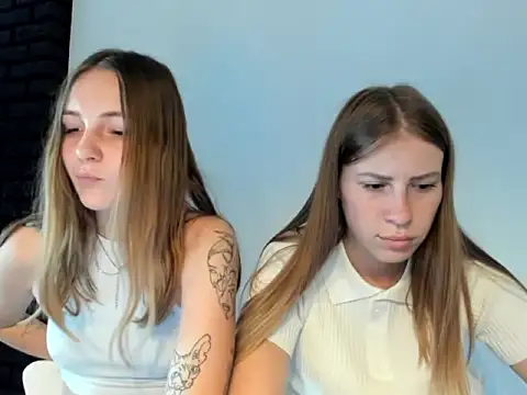 vikky_s1's Live Sex Cam Show