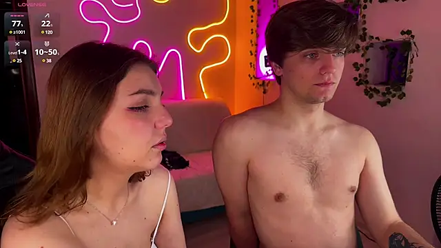 RobertAndLinela's Webcam Show