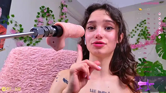 MyLou_'s Webcam Show