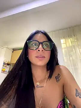 charlotte_stevenss_'s Webcam Show