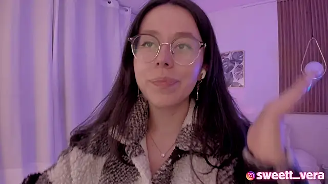 sweet_vera's Webcam Show