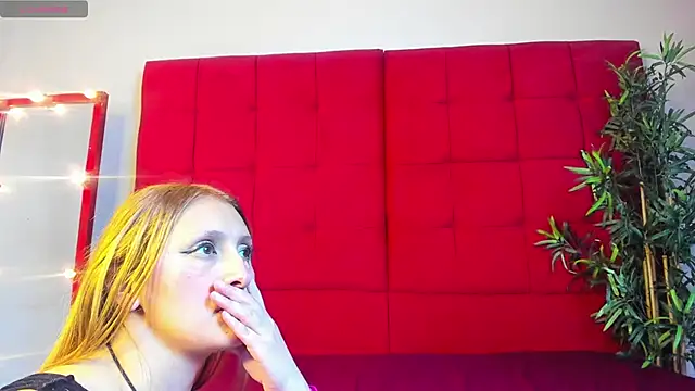 game_with_lesbian's Webcam Show