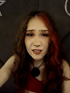 SashaMeow's Webcam Show