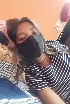 SCHOOL_Girl--0's Webcam Show