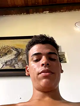 MrLeoLatino's Webcam Show