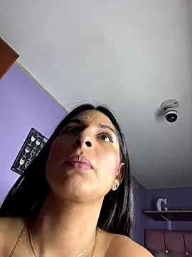 charlotte_stevenss_ 웹캠 쇼
