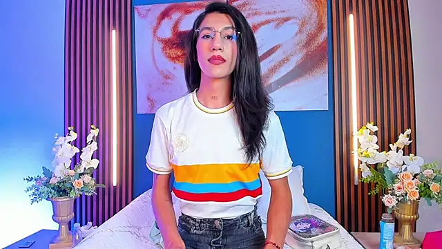 sofiaa_grey_'s Webcam Show