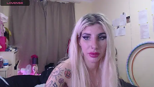 BLACKPeonyy's Webcam Show