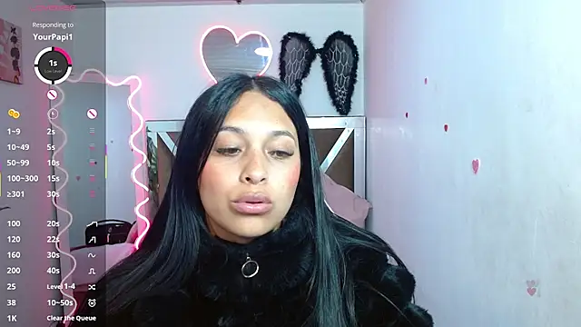 chleo_tay's Webcam Show