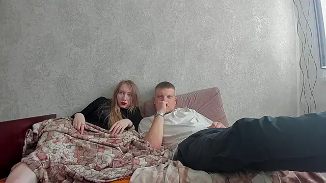 RoBiNandSaM's Webcam Show