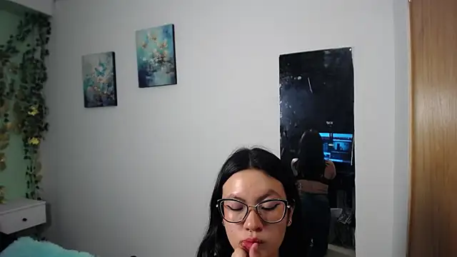 AprilCruz_'s Webcam Show