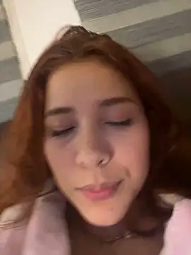 crystal_bunny7's Webcam Show