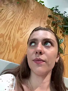 MariiD's Live Chat Room