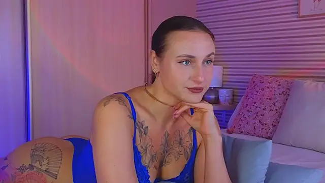 Lilii_villi's Webcam Show