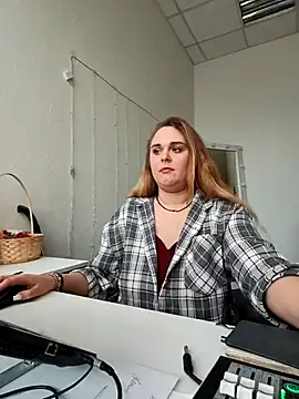 Juicy_PeachLux's Webcam Show