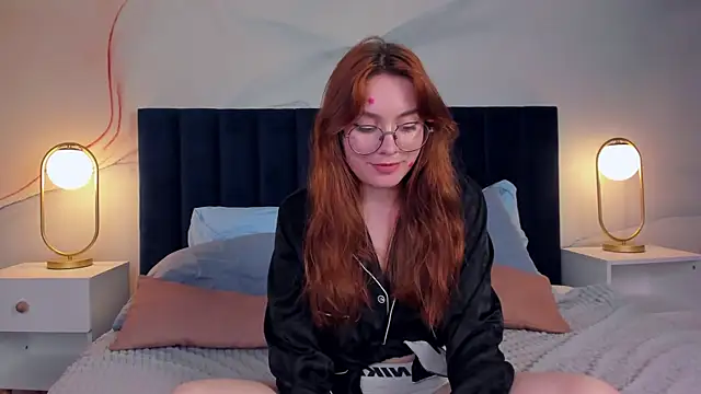 LanaAirlie's Webcam Show