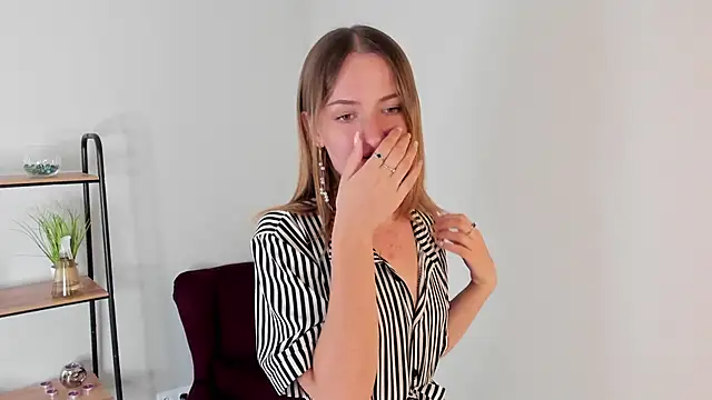 Helen_Schmidt's Webcam Show