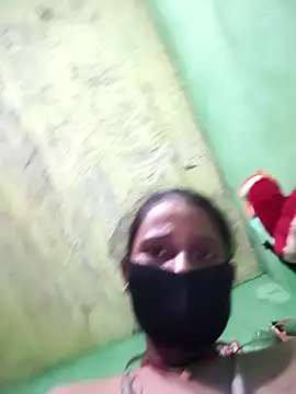 PIHU999's Webcam Show