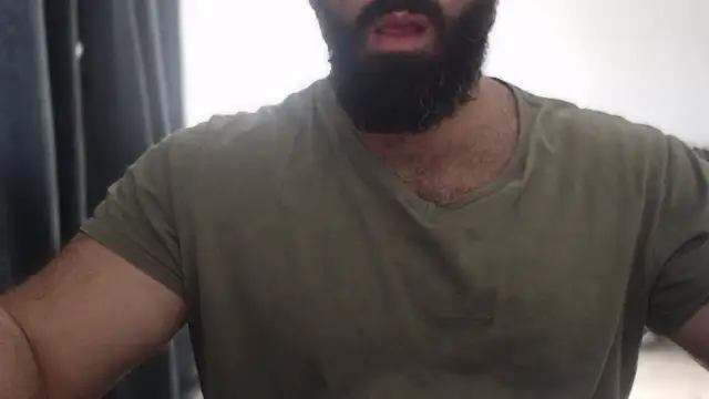 hugemachohandsome's Webcam Show