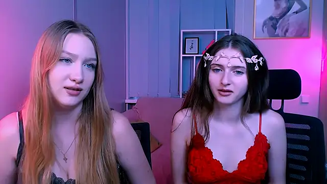 nekky_mouse's Webcam Show