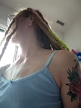 LucidLucy's Webcam Show