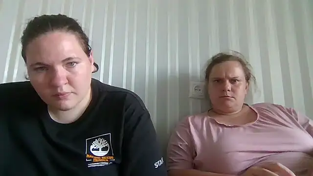 HollyXEva Webcam-Show