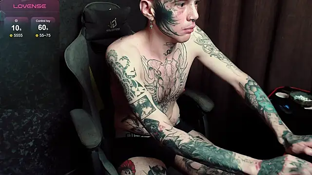 lonelycrystal's Webcam Show