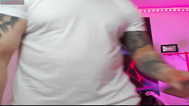 alexandergranda71's Webcam Show