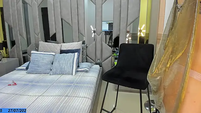 Sweets_Anie's Live Sex Cam Show