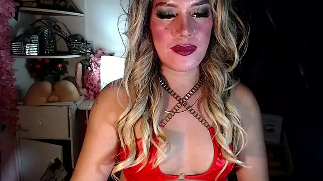 fuckinghot_jessel69's Webcam Show
