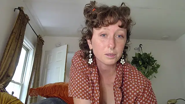 mossy_kiss' Webcam Show