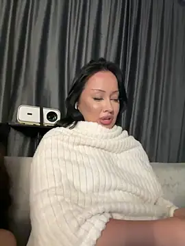 RollingGirls' Live Sex Cam Show