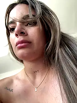 emiss_'s Webcam Show