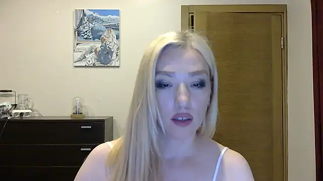 Wild_Silk_Desire's Webcam Show