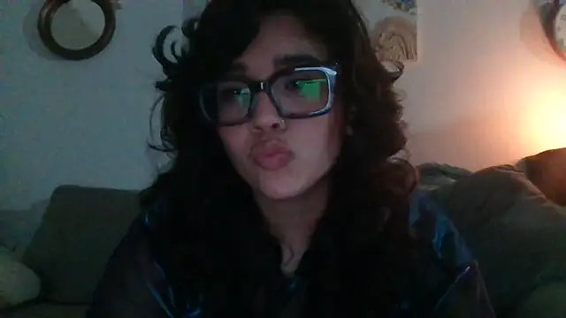 GypsyMamacita's Webcam Show